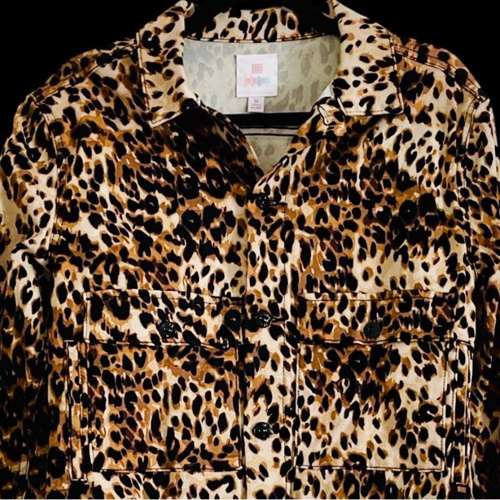 NWOT LuLaRoe Animal Print Denim Jacket Size Medium